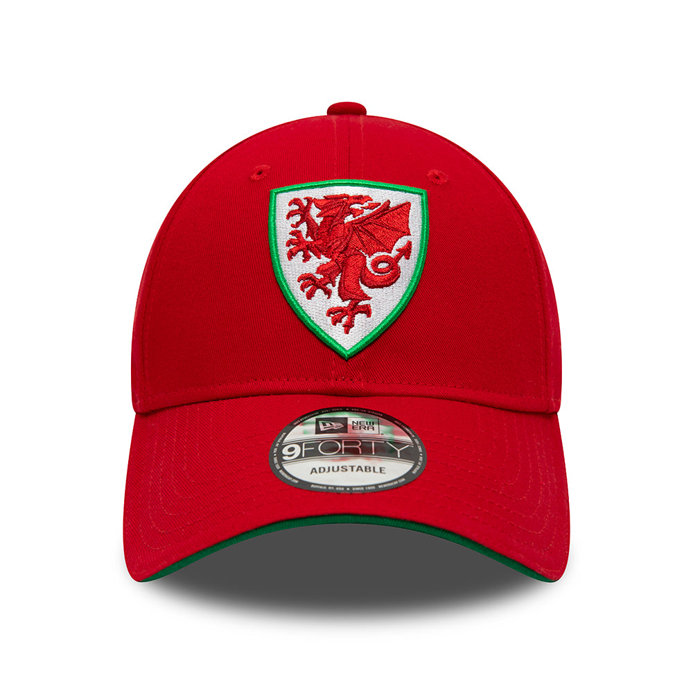 Gorra de béisbol 9FORTY Core Football Association of Wales de New Era - Escarlata-Verde