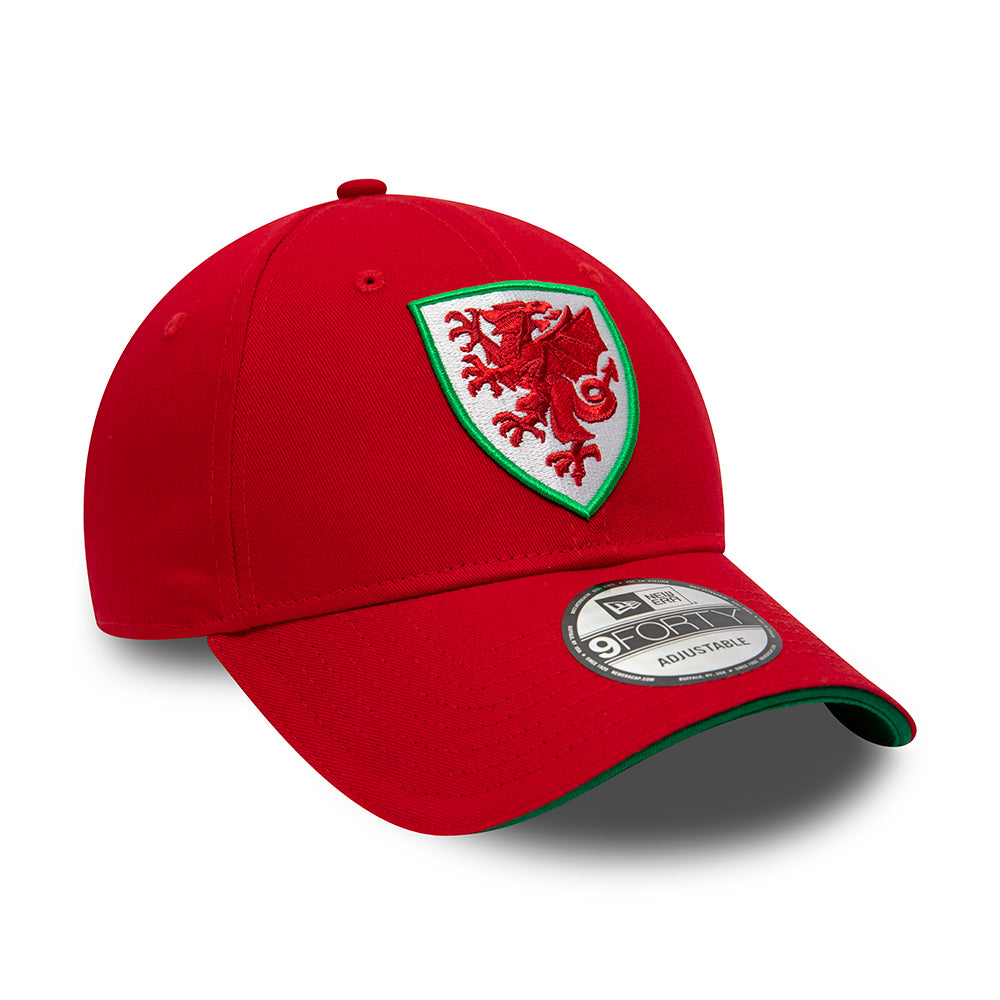 Gorra de béisbol 9FORTY Core Football Association of Wales de New Era - Escarlata-Verde