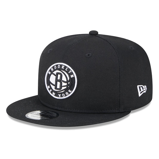 Gorra ajustable 9FIFTY NBA Metallic Arch Brooklyn Nets de New Era - Negro