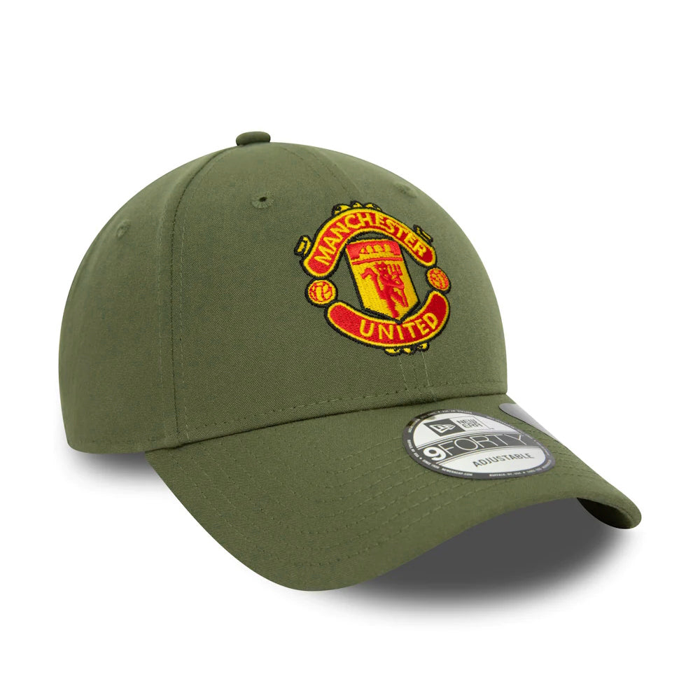 Gorra de béisbol 9FORTY Repreve Seasonal Pop Manchester United FC de New Era - Verde Oliva