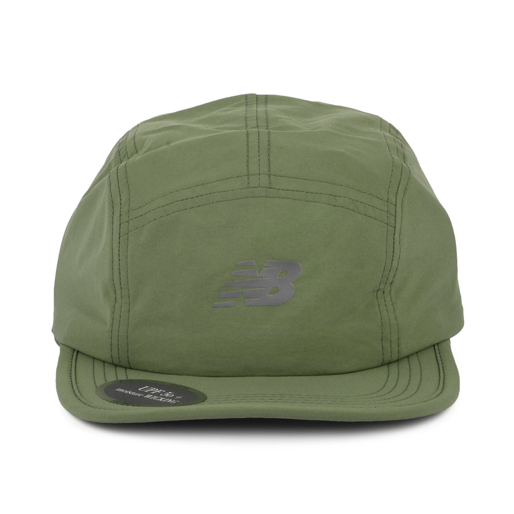 Gorra 5 paneles Everyday reciclado de New Balance - Oliva Oscuro