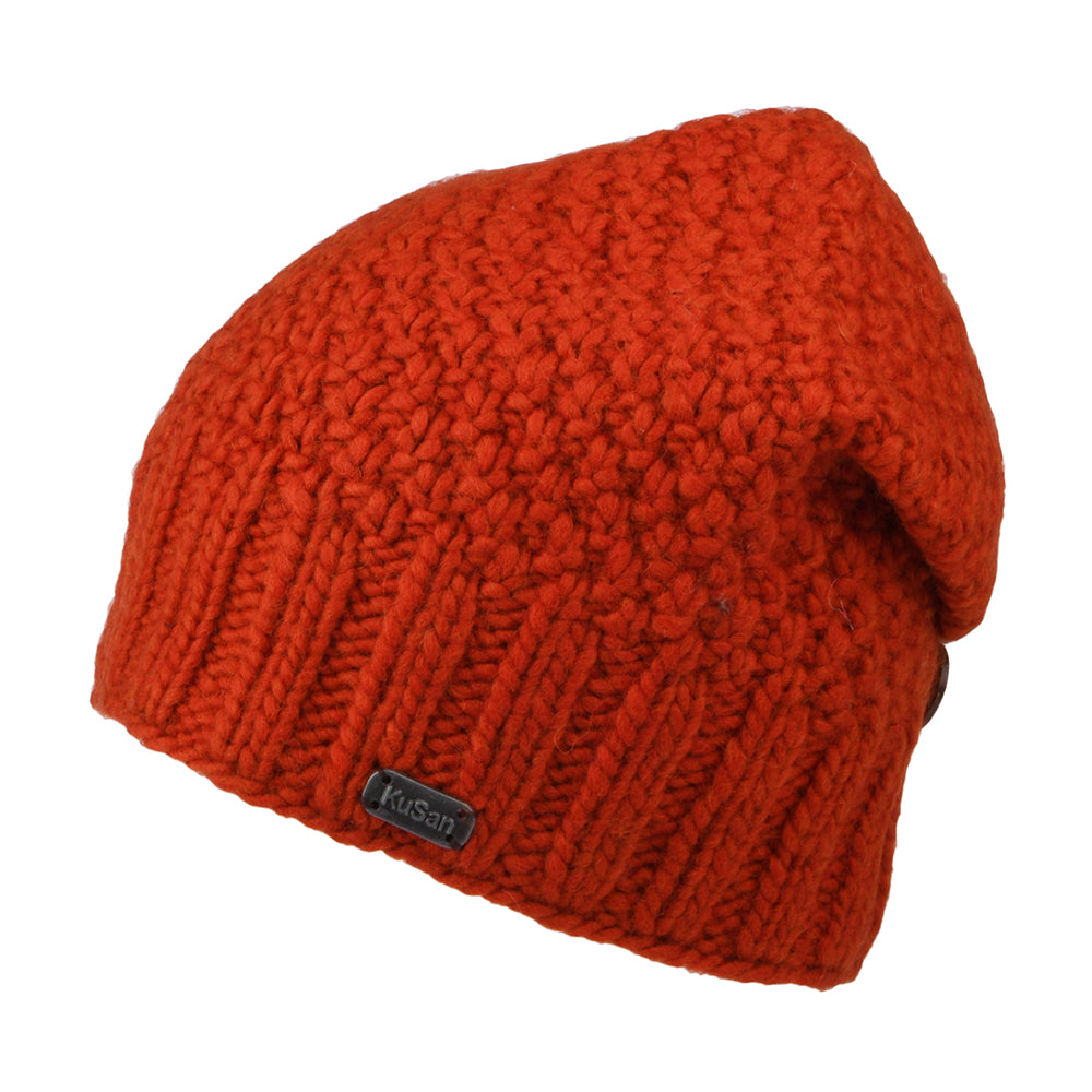 Gorro Beanie con botón de Kusan - Ocre