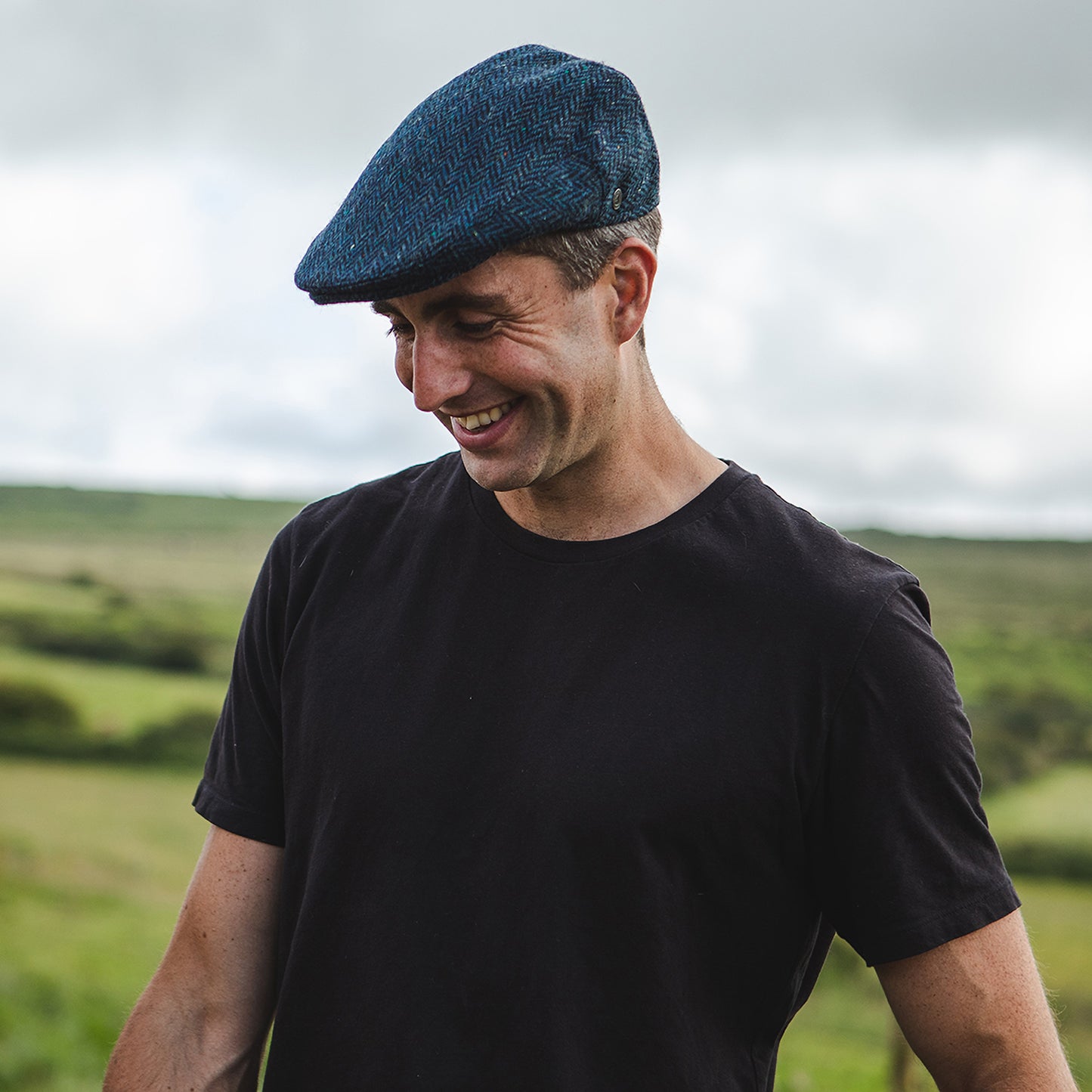 Gorra plana Brooklyn de Jaxon & James Azul Marino al por mayor