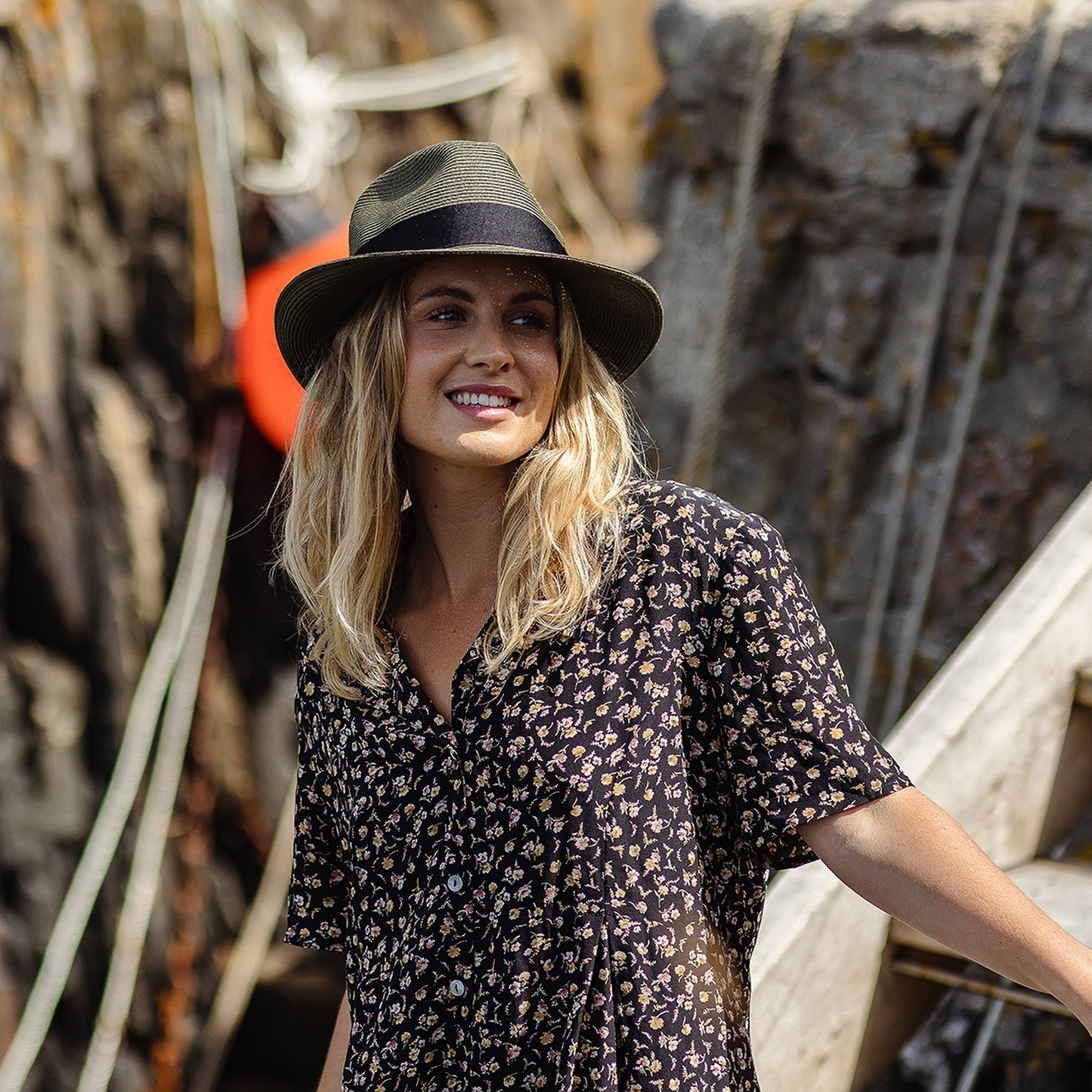 Sombrero Fedora Copa-C de verano de paja de Jaxon & James Verde Oliva al por mayor